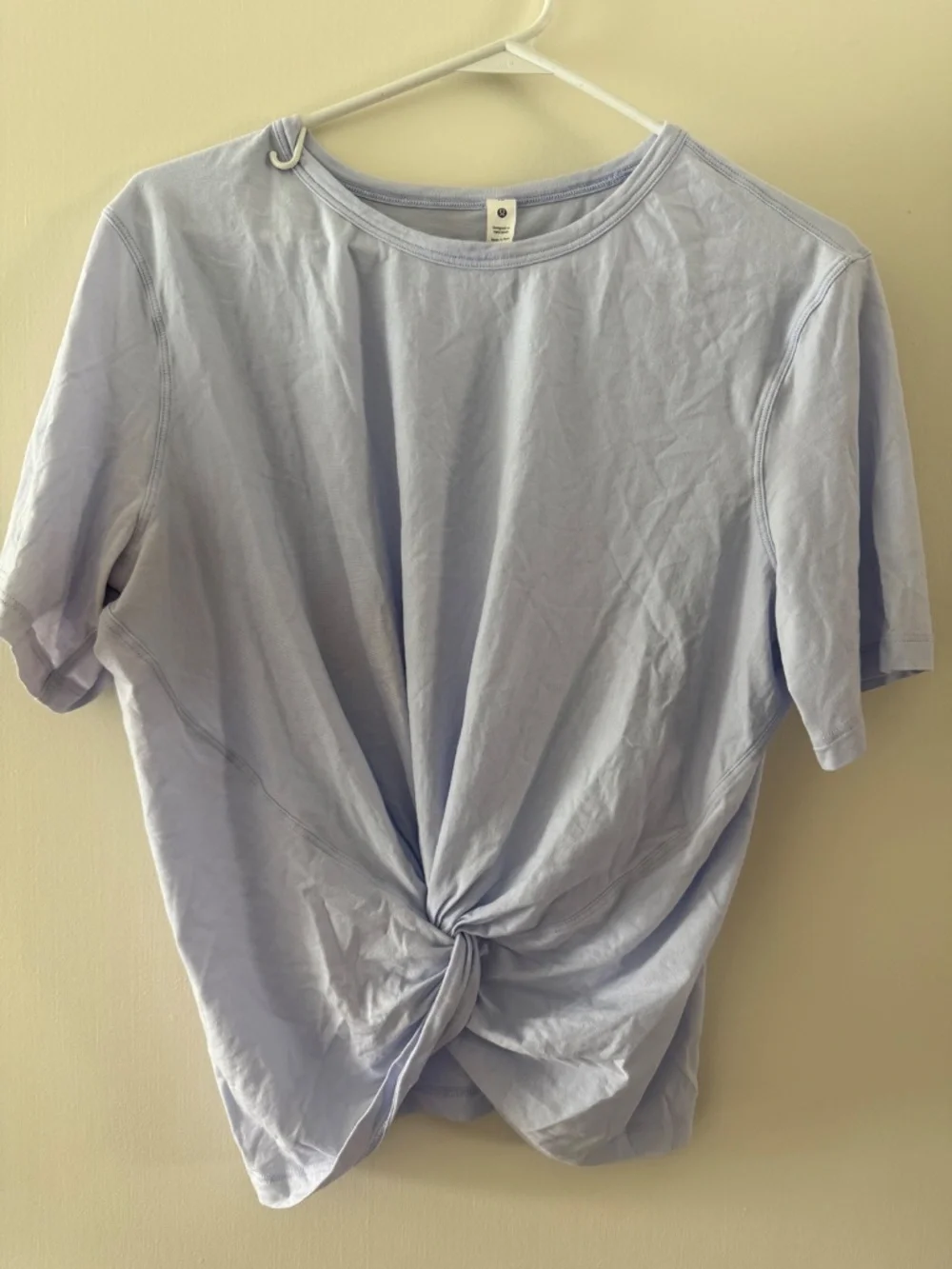 Lululemon Women’s Light Blue Twist Front Pima Cotton Short Sleeve Top Size 10